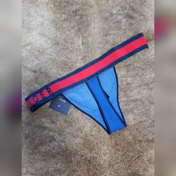 Tommy Hilfiger Thong Panty - Picture 4 of 4